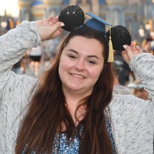 Meet your Posher, Ashton